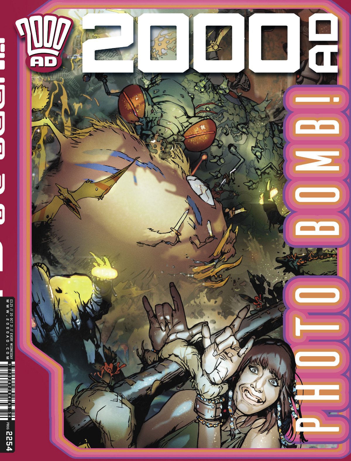Read 2000 AD EN Manga Online